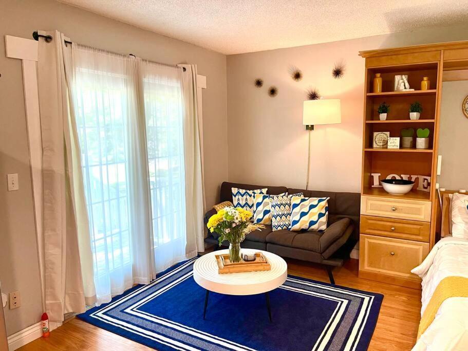 Town & Country Hideaway - 1Br/1Ba, 20 Min Famu/Fsu Apartment Tallahassee Ngoại thất bức ảnh