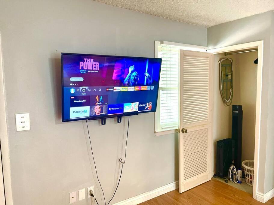 Town & Country Hideaway - 1Br/1Ba, 20 Min Famu/Fsu Apartment Tallahassee Ngoại thất bức ảnh